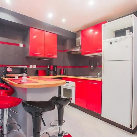 Spacieux Pour 4 Personnes كليرمونت-فيراند